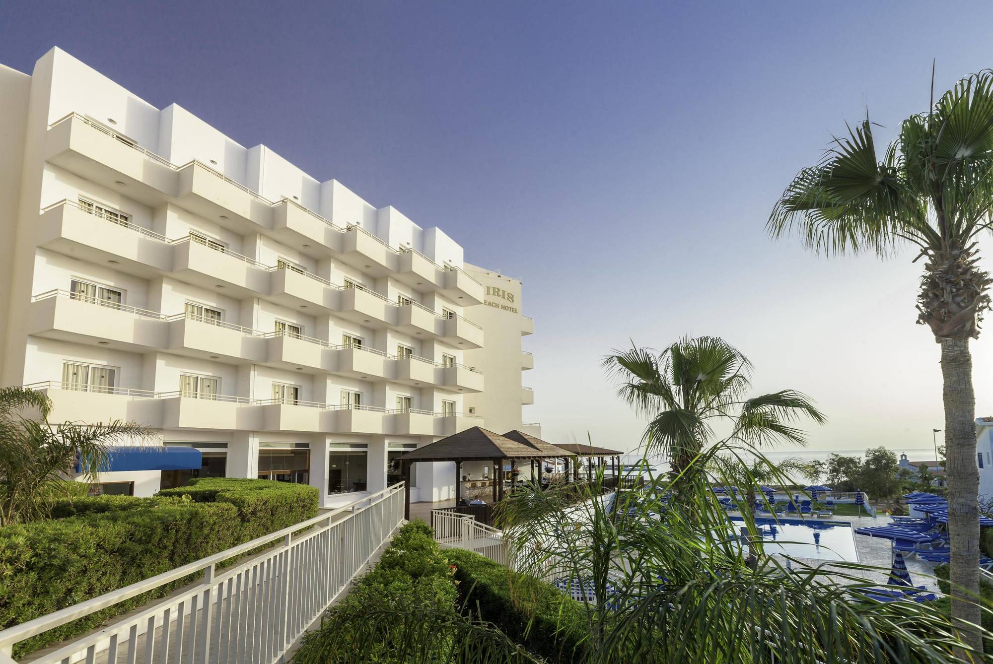 Iris Beach Hotel Protarász Kültér fotó
